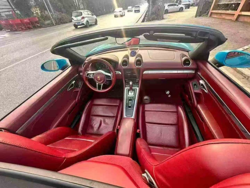 重庆18年保时捷7186