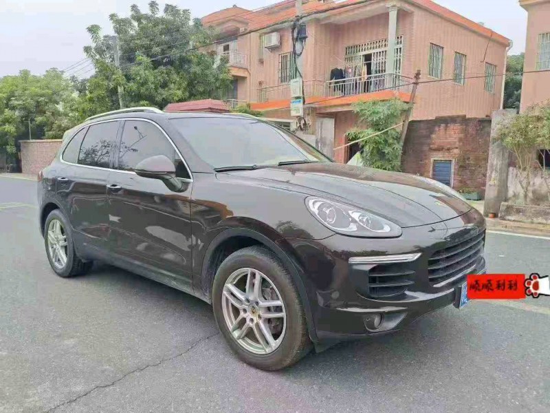 汕头15年保时捷卡宴3