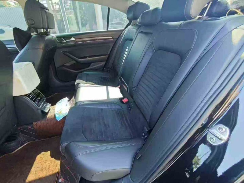 珠海18年大众迈腾4