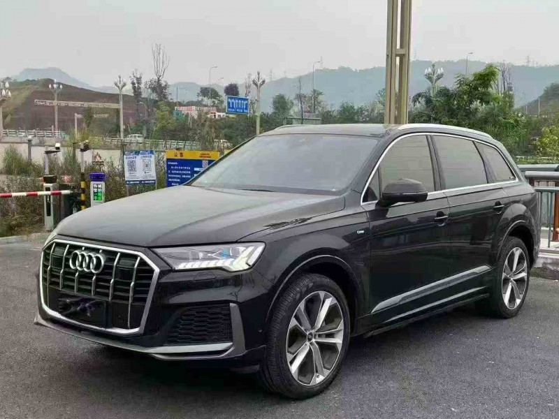 重庆21年奥迪Q72