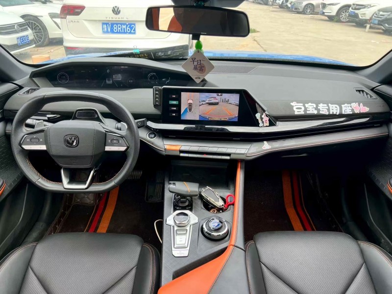 郑州22年长安汽车UNI5