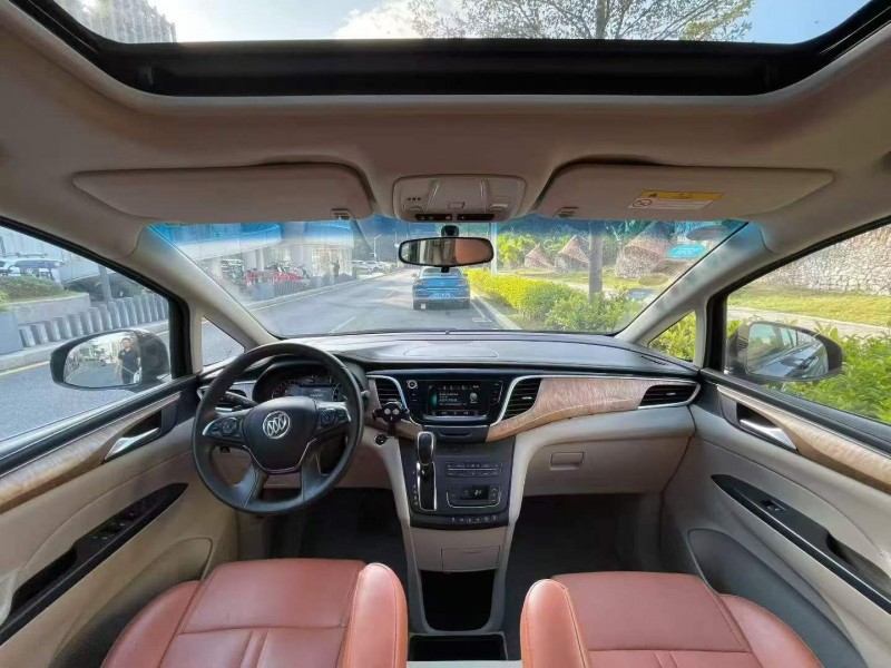 广州16年别克GL86