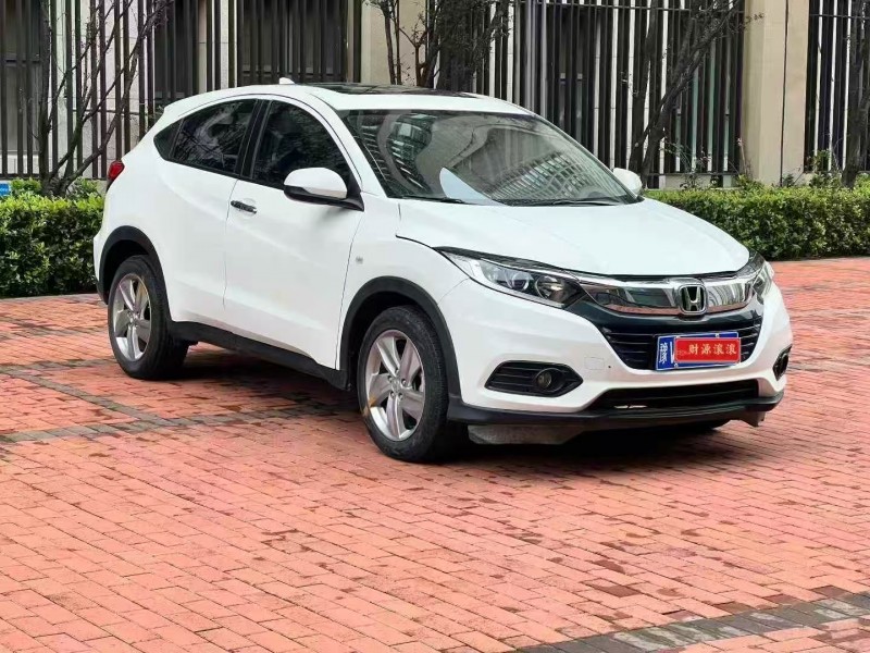 郑州21年本田缤智3