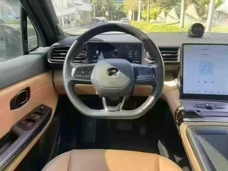 广州21年蔚来ES64