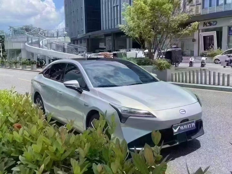 深圳23年传祺埃安S2