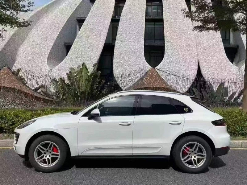 深圳16年保时捷Macan8