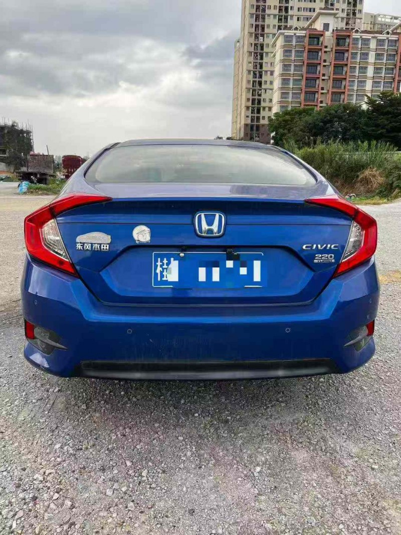 百色19年本田思域6