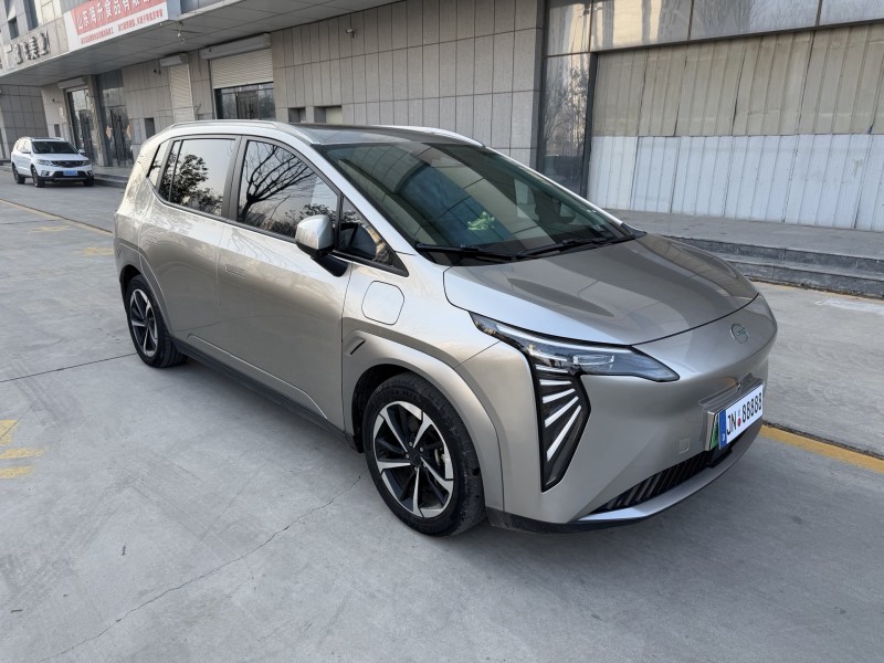 济宁23年传祺埃安Y3