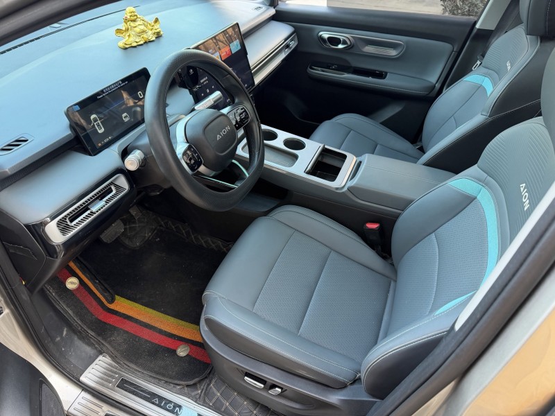 济宁23年传祺埃安Y5