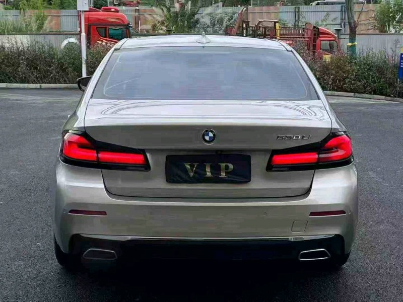 铜陵21年宝马5系9