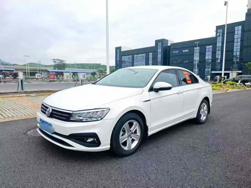 百色21年大众凌渡2