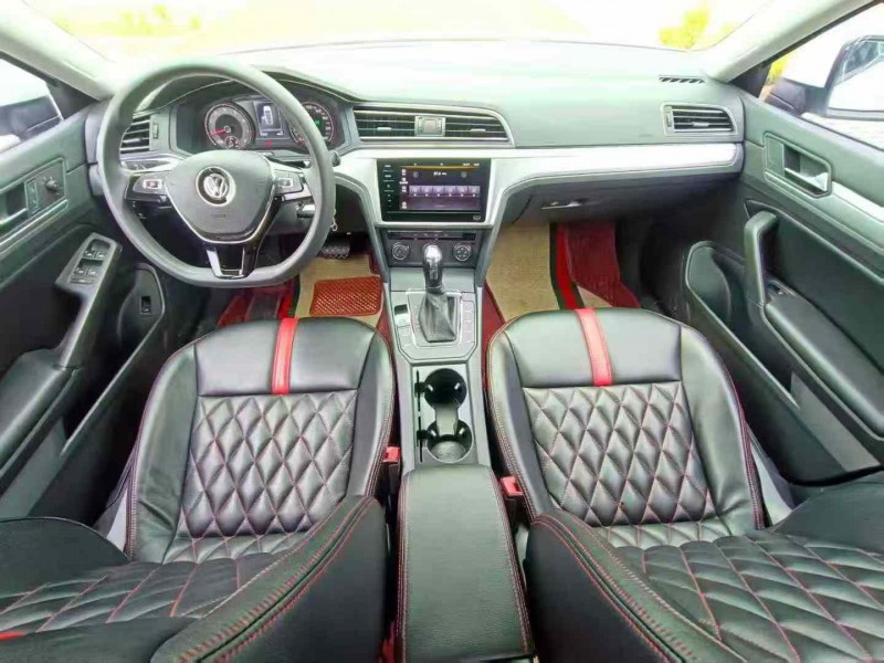 百色21年大众凌渡4