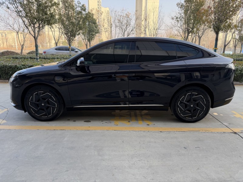 济宁24年传祺昊铂GT8