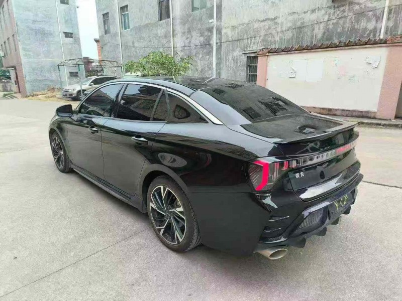 百色24年领克037