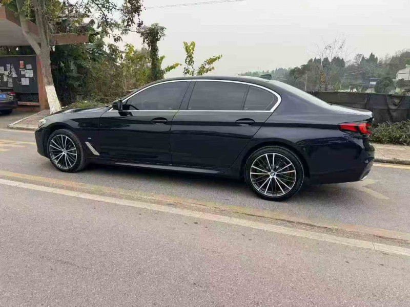 重庆23年宝马5系3