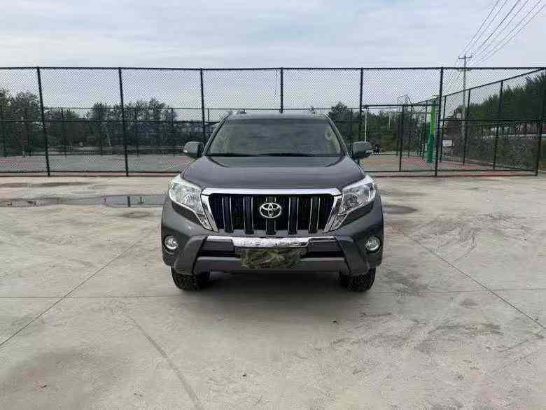 徐州18年丰田普拉多1