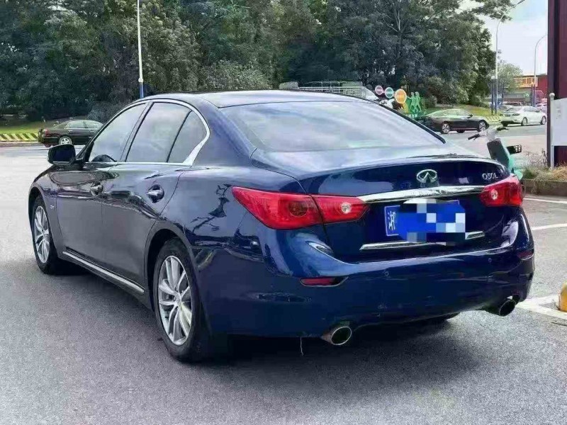 汕头16年英菲尼迪Q50L6
