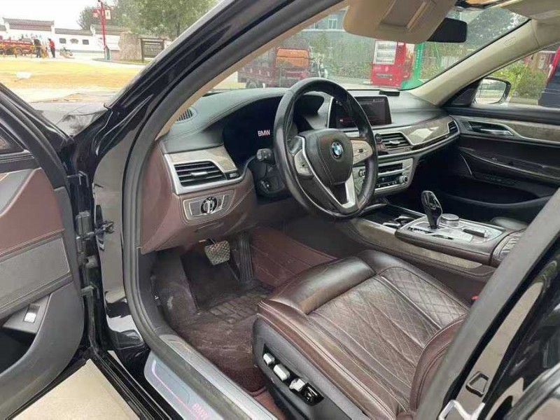 徐州20年宝马7系4