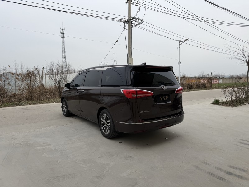 徐州17年别克GL83