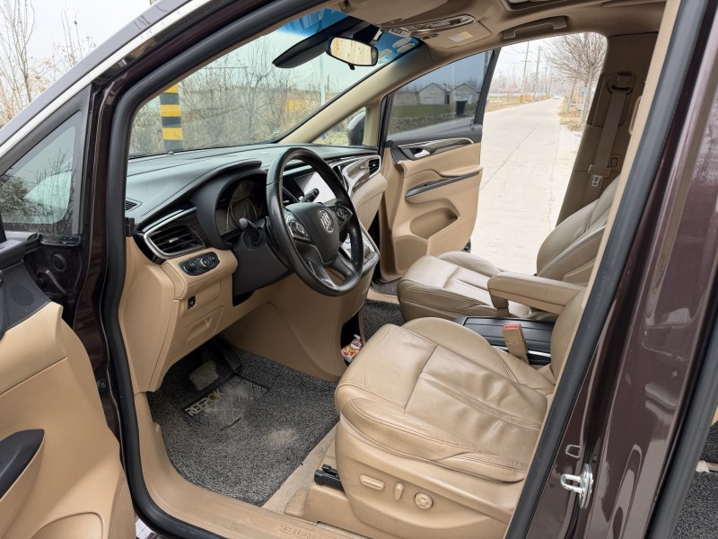 徐州17年别克GL85