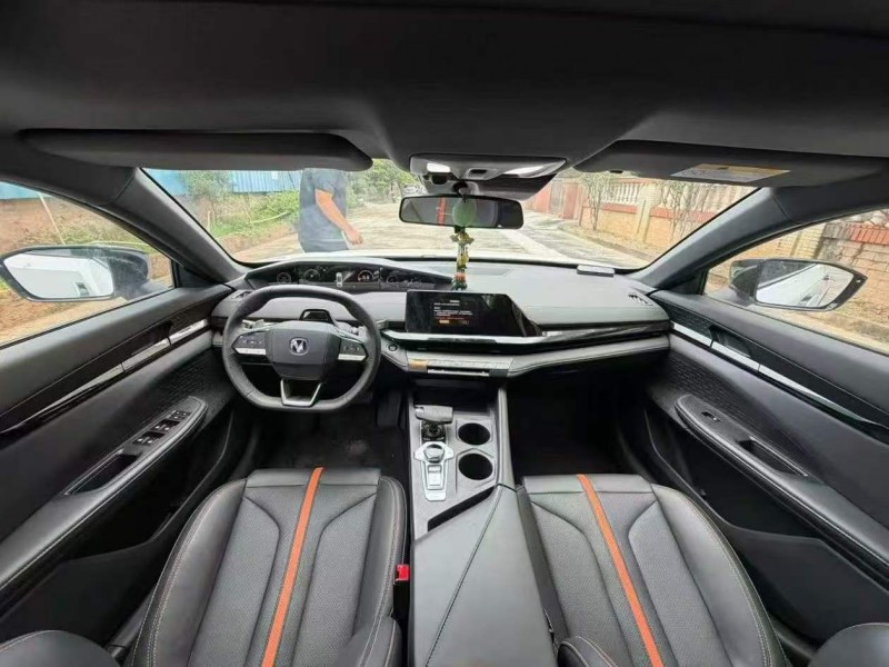 东莞24年长安汽车UNI4