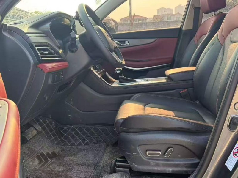 东莞24年长安汽车CS757