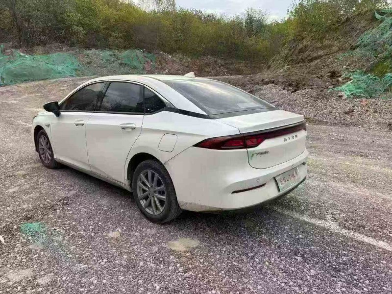 咸阳24年传祺埃安S7