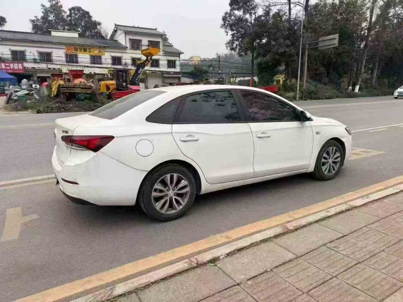 重庆21年别克英朗8