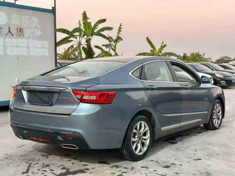 汕头16年吉利博瑞7