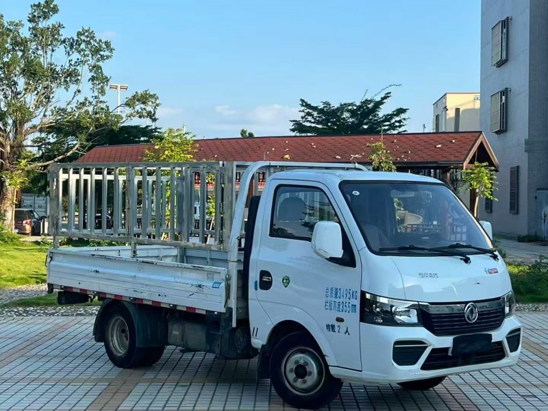 汕头23年东风途逸2