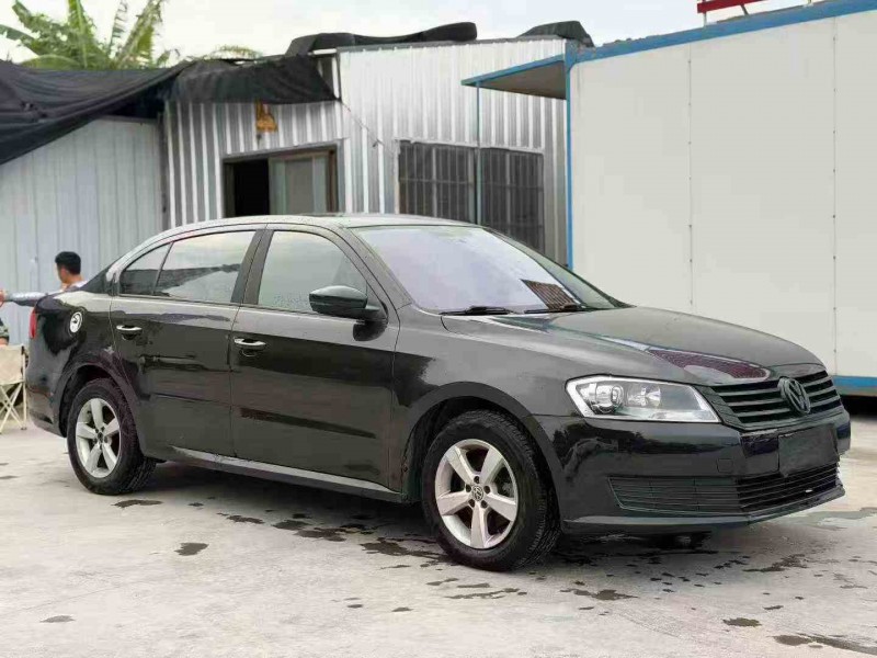 珠海17年大众朗逸2