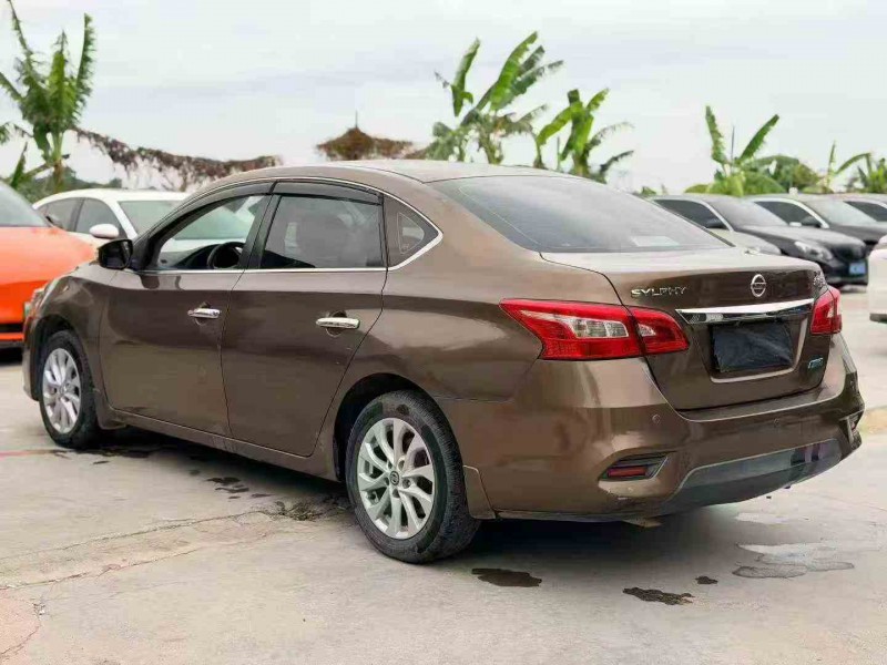 汕头17年日产轩逸8