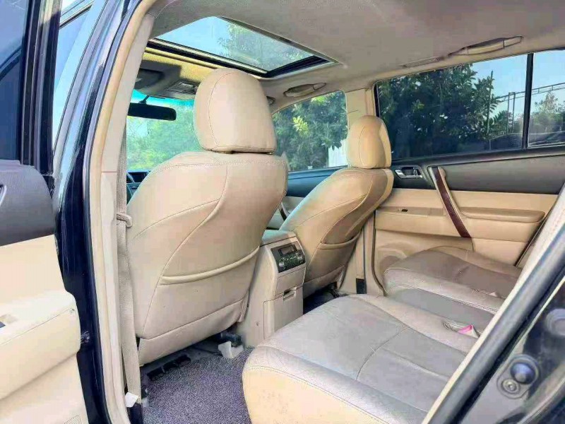 佛山12年丰田汉兰达5