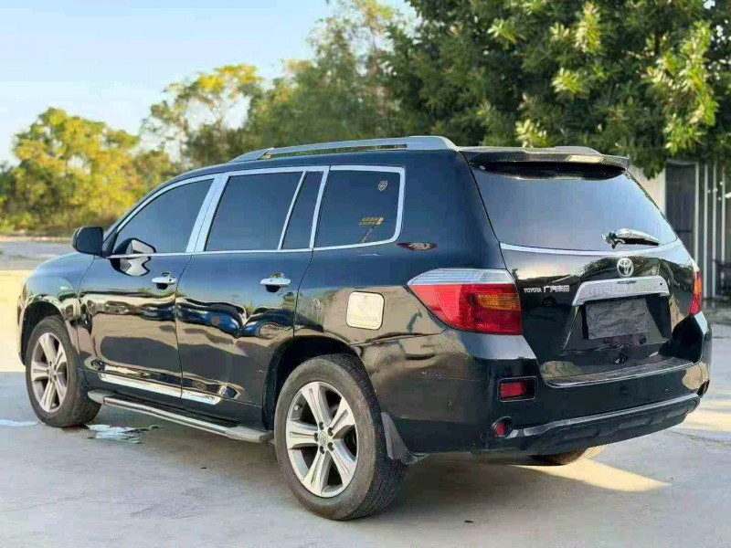 佛山12年丰田汉兰达8