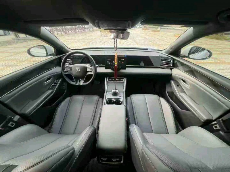 江门24年比亚迪秦5