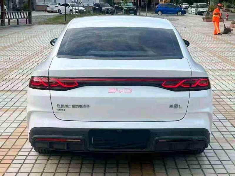 江门24年比亚迪秦9