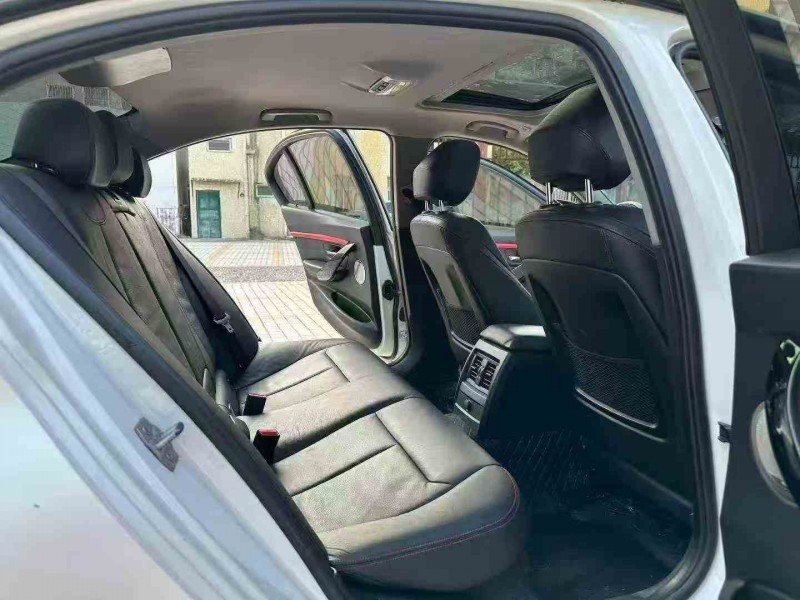 深圳15年宝马3系6