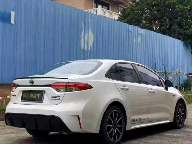 东莞23年丰田雷凌8