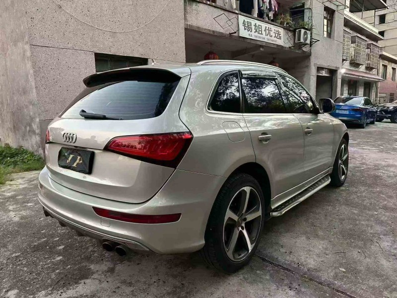 张家界14年奥迪Q57