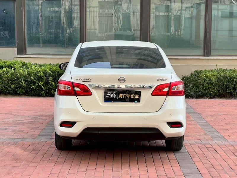 郑州22年日产轩逸8