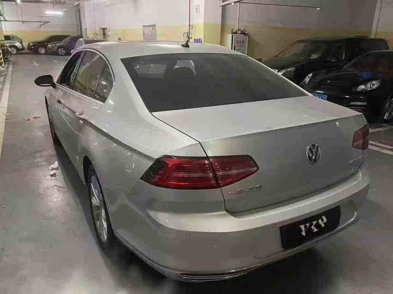 重庆19年大众迈腾9