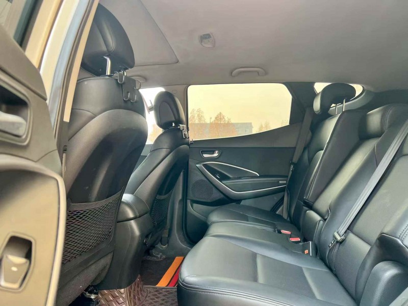 郑州14年现代新胜达5