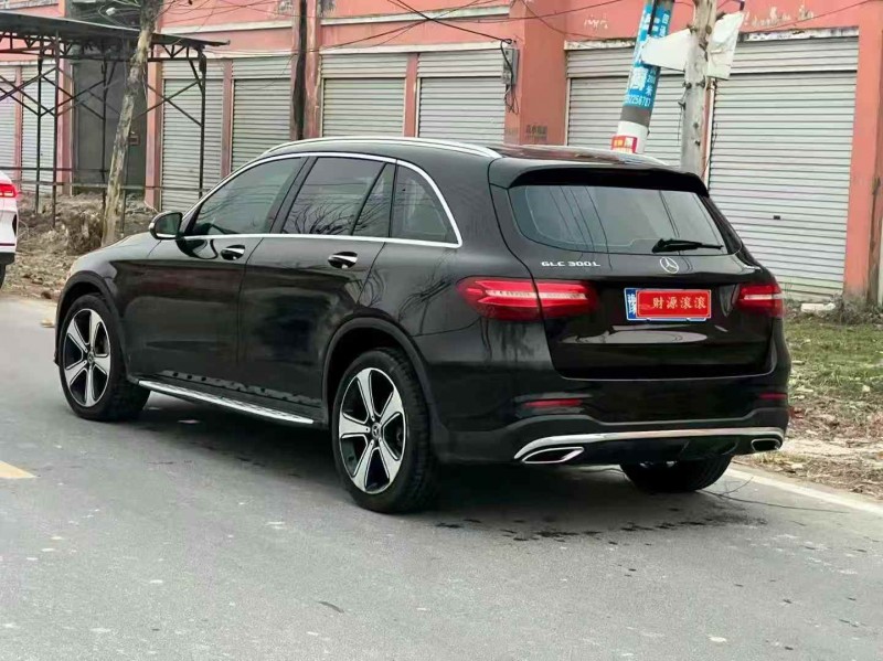 郑州19年奔驰GLC7