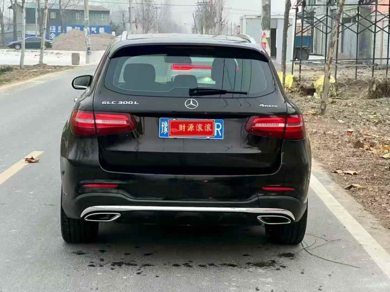郑州19年奔驰GLC8