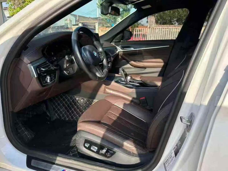 郑州23年宝马5系4