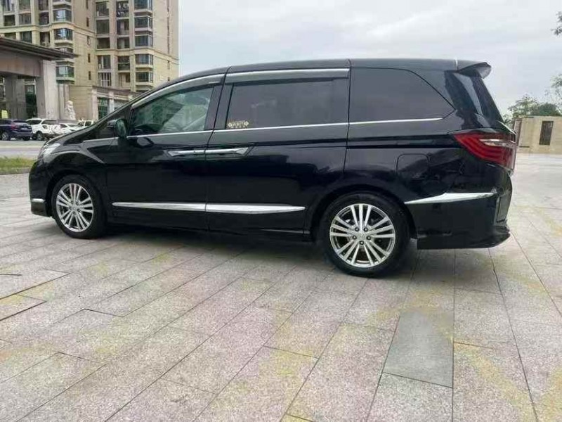 新余17年本田艾力绅3