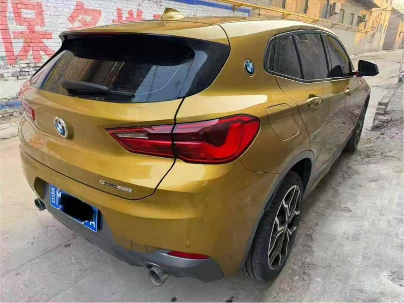 长治19年宝马X28