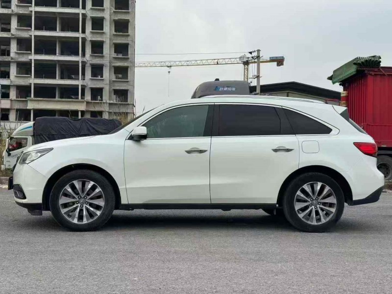 汕头16年讴歌MDX5