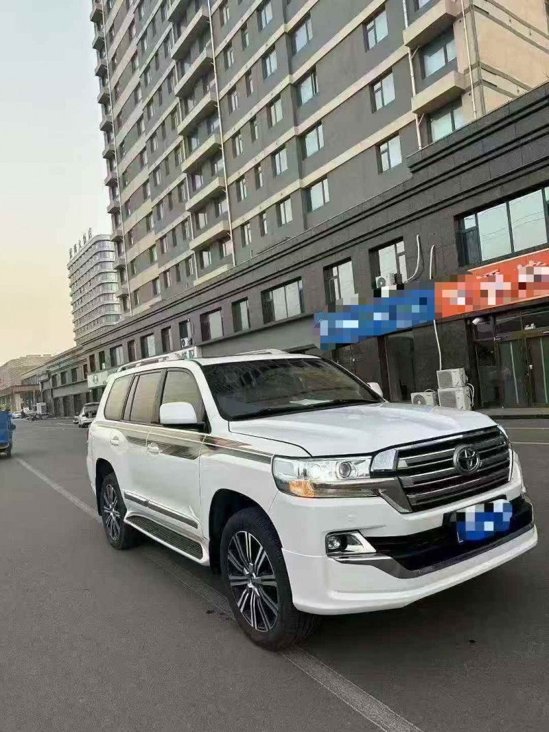 枣庄10年丰田兰德酷路泽2