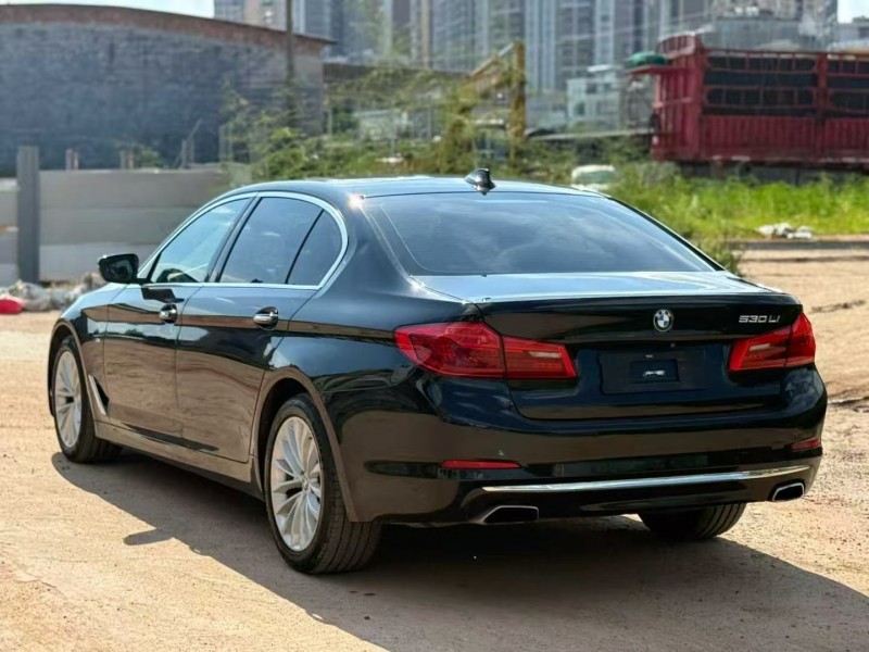 茂名18年宝马5系3